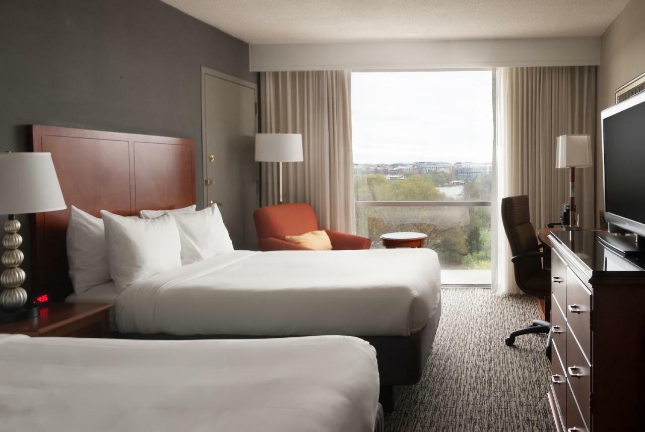 KEY BRIDGE MARRIOTT HOTEL 3⋆ ::: ARLINGTON, VA ::: COMPARE HOTEL RATES